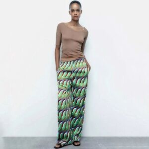 Zara Green Geometric Print Satin Wide Leg Trousers Size Small
